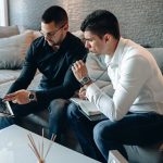 Преимущества и особенности безиндикаторных советников Форекс